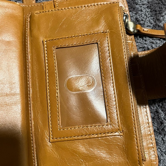 Brand new never used HOBO International camel colored wallet/clutch - Picture 8 of 9